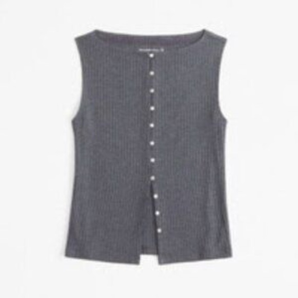 A&F Gray Sleeveless Button-front Vest Top